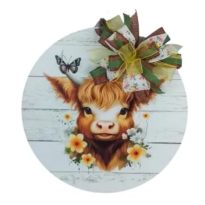 Highland Cow Door Hanger - Farmhouse Style Decor - Indoor Outdoor Wall Hanging