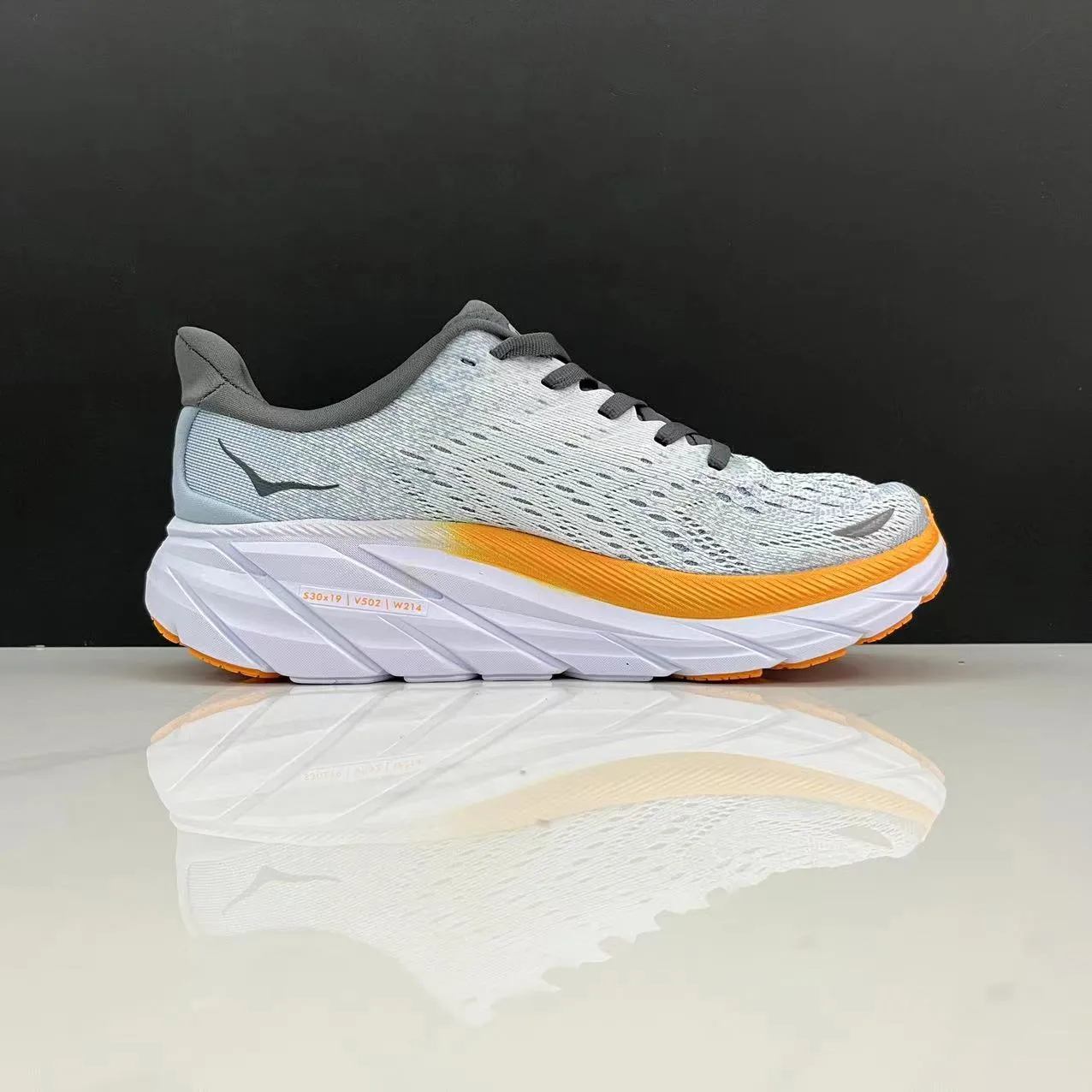 HOKA ONE Clifton 8 Running Trainers for Men and Women