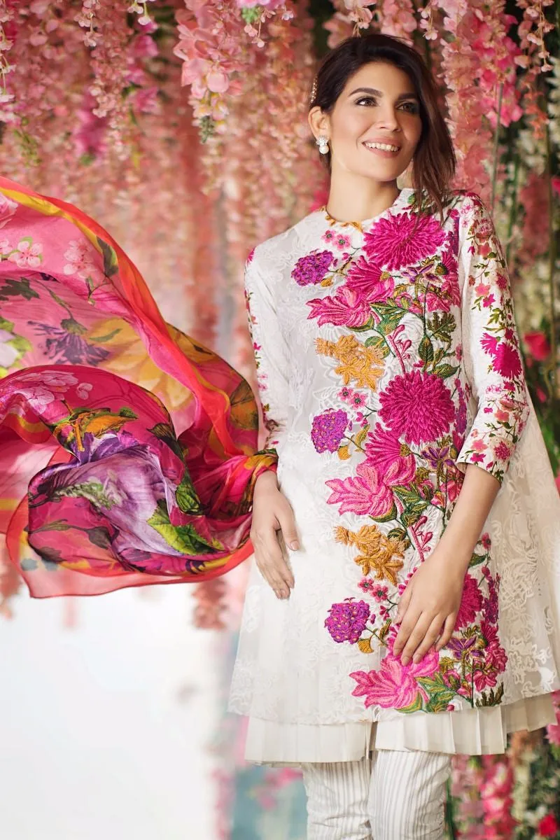 Sana Safinaz Spring/Summer Lawn Collection 2017 – 03B