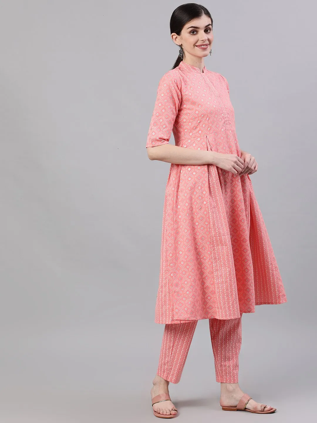 Women Light Pastel Pink Three-Quarter Sleeves Flared Kurta With Palazzo