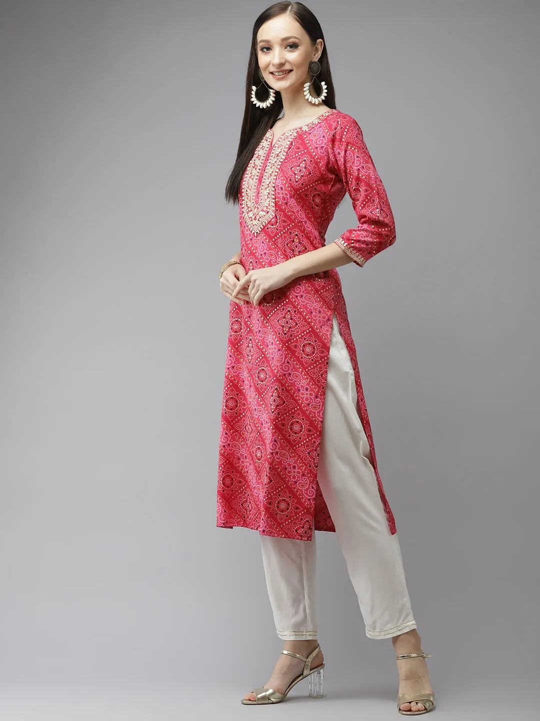 Women Pink Bandhani Printed Dupatta Set