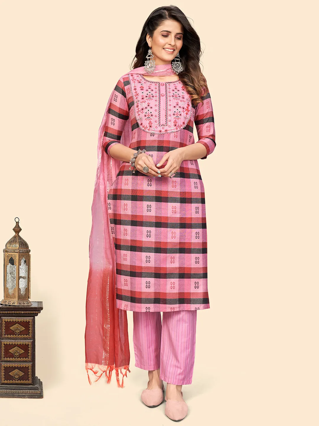 Women Pink Cotton Kurta With Pant & Dupatta (3Pcs Set)